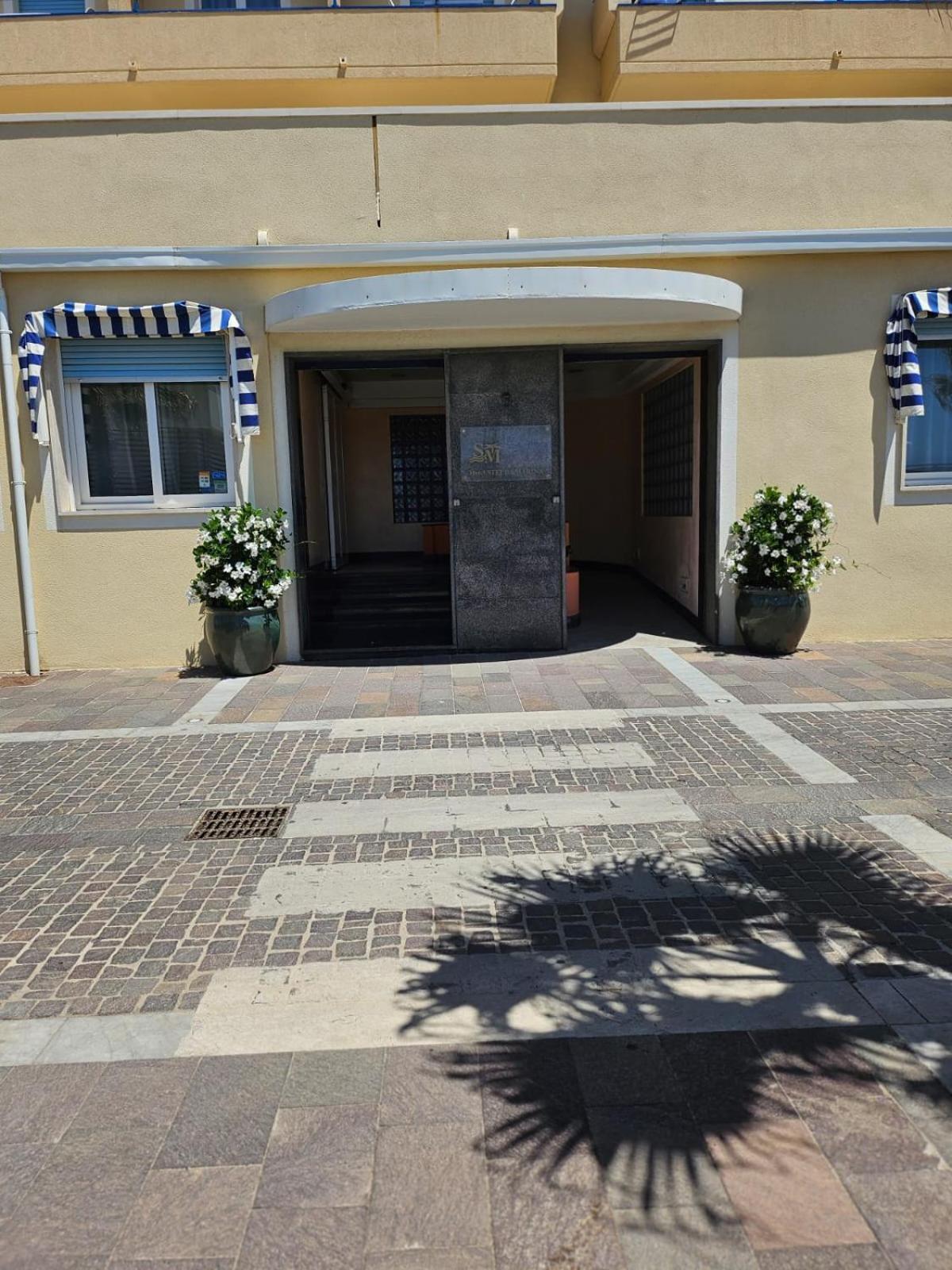 Hotel Stella Marina マリーナ・ディ・チェーチナ エクステリア 写真